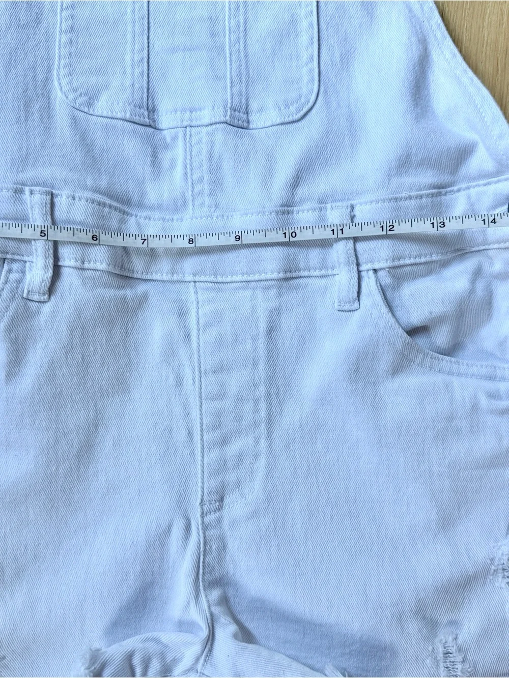 VENUS distressed white